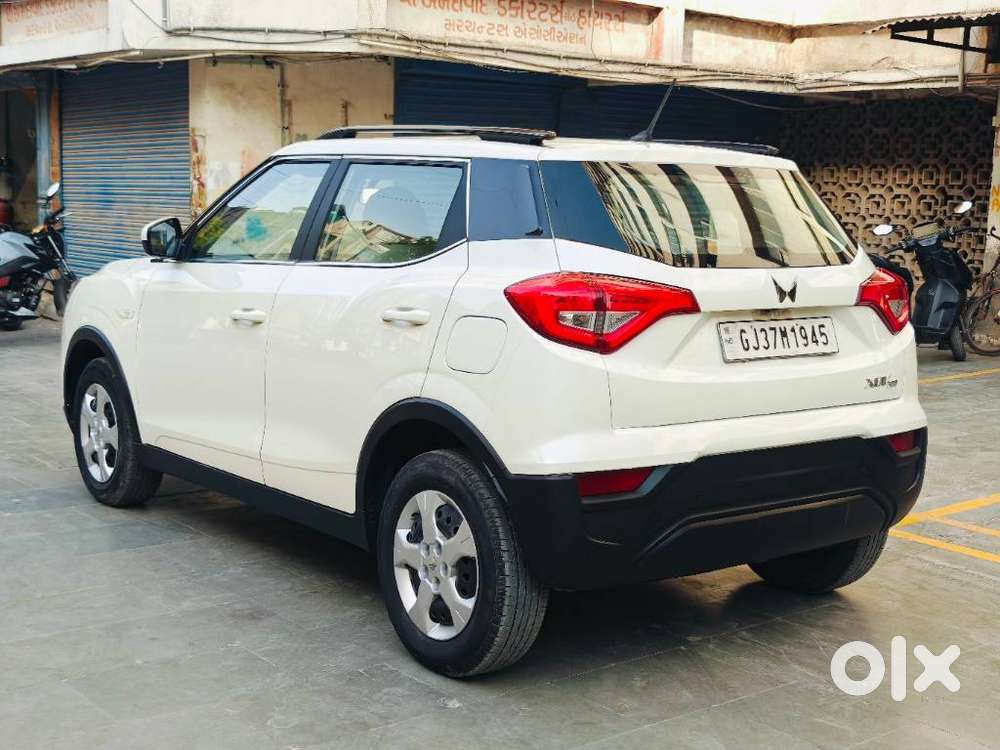 Mahindra Xuv300 W6, 2023, Petrol