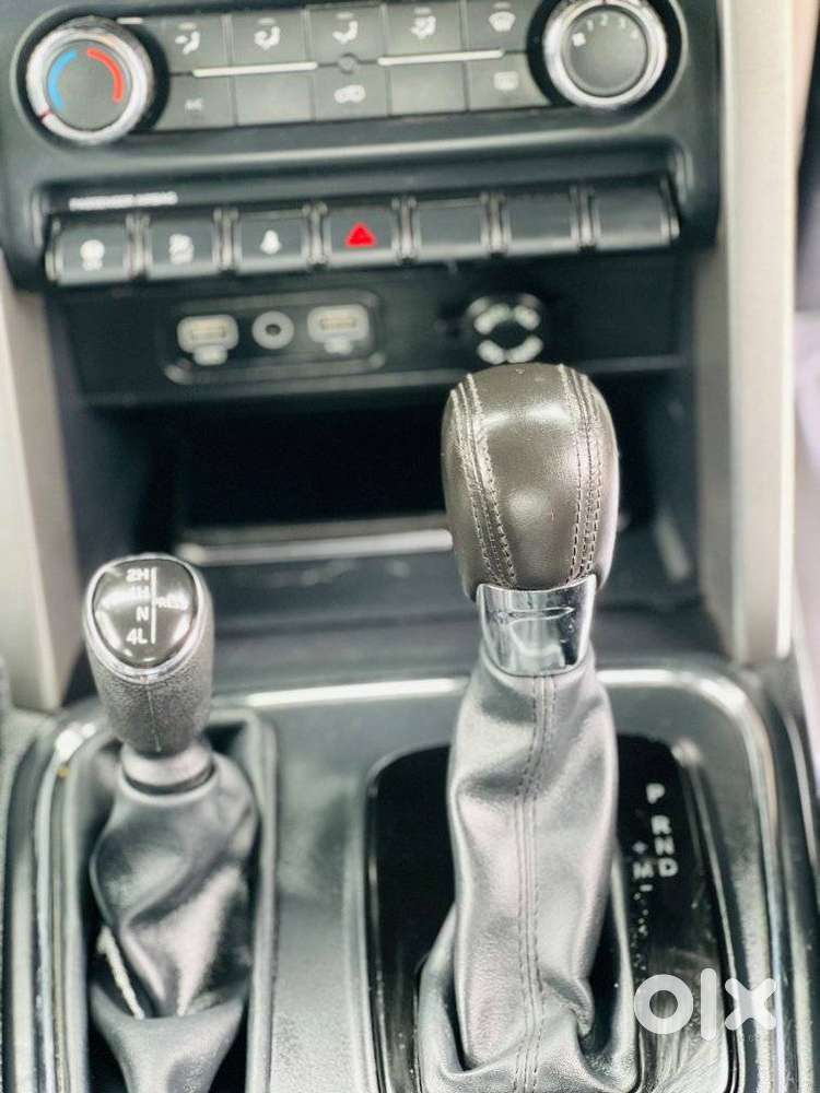 Mahindra Thar Lx P At 4wd 4s Ht, 2022, Petrol