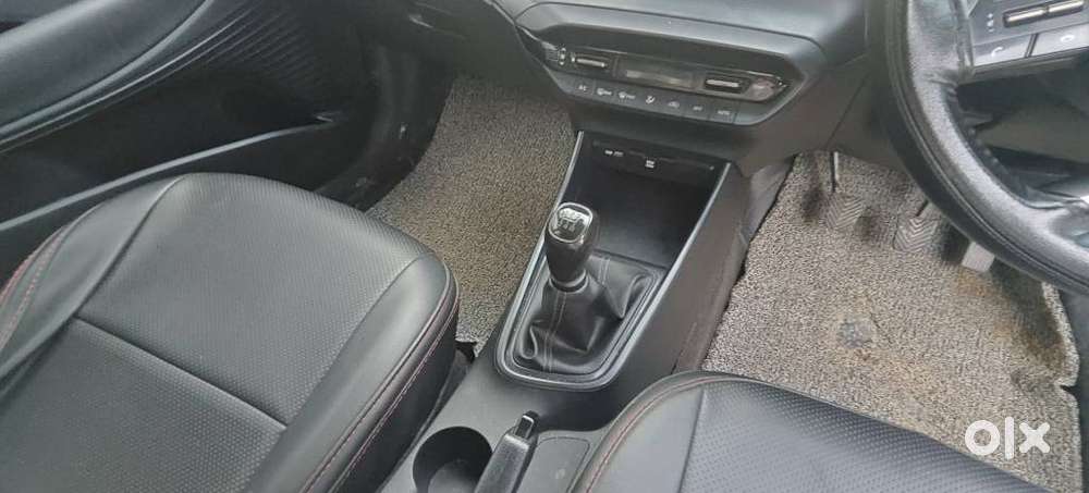 Hyundai I20 Sportz 1.2 Mt, 2023, Petrol