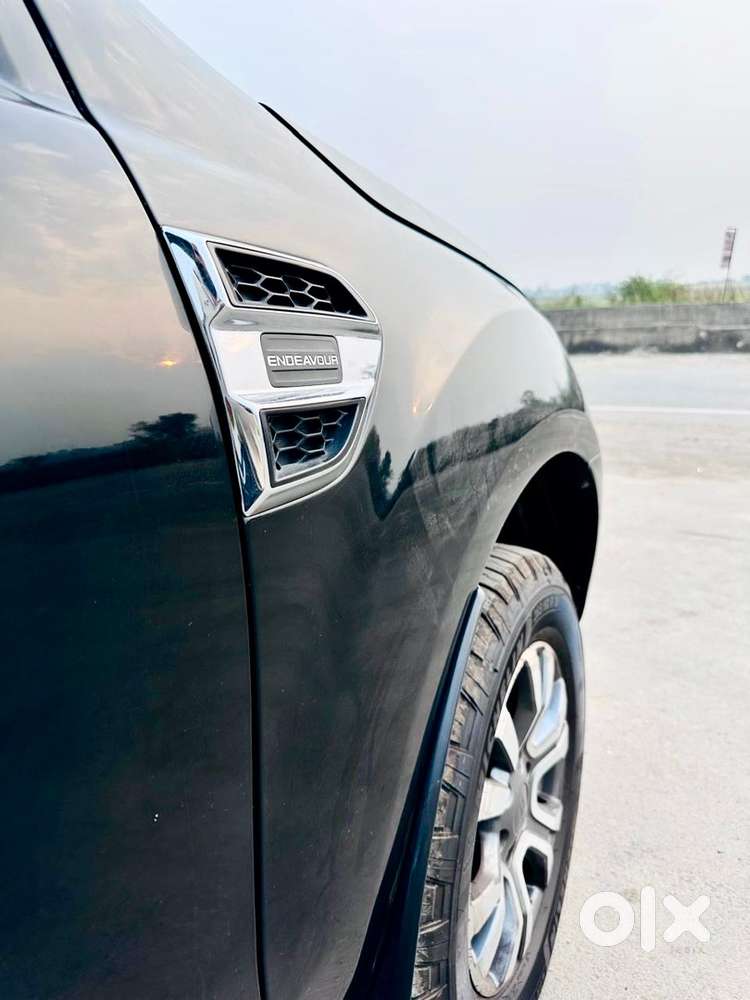 Ford Endeavour 2021 Diesel 4x4 Titanium Plus