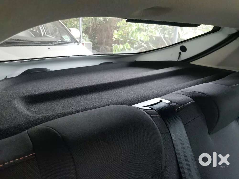Citroen Basalt 1.2 Petrol 2025