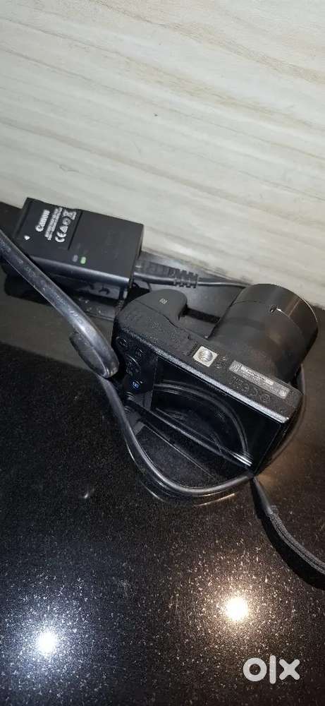 Canan Zoom lens Digital camera 20MP