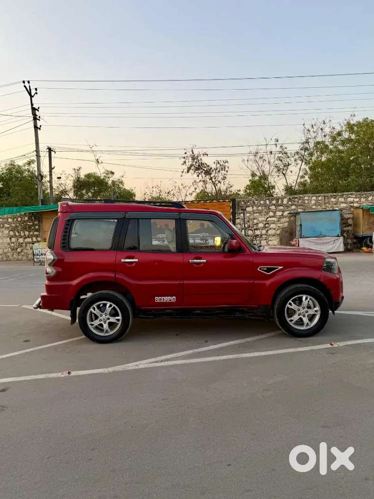 2017 Model 1st Owner Mahindra Scorpio S4