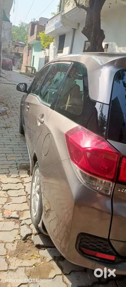 Honda Mobilio Petrol Manual 2nd Owner 2016