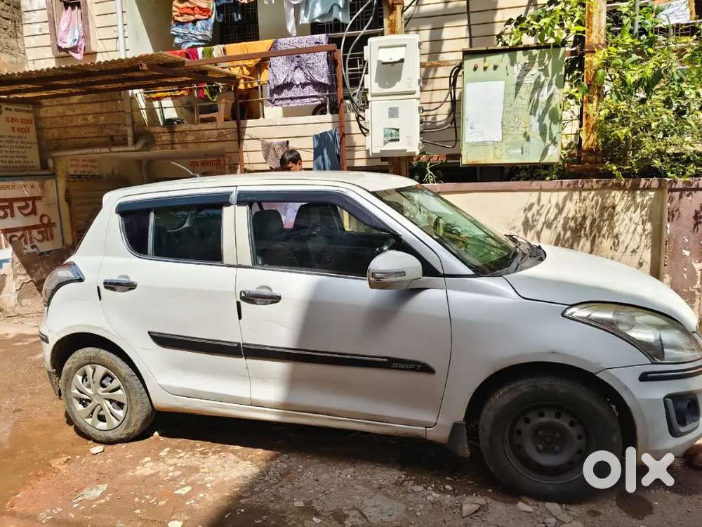 Maruti Suzuki Swift Vxi 2015