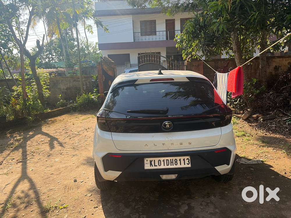 Tata Altroz Petrol Manual 2025 Variant