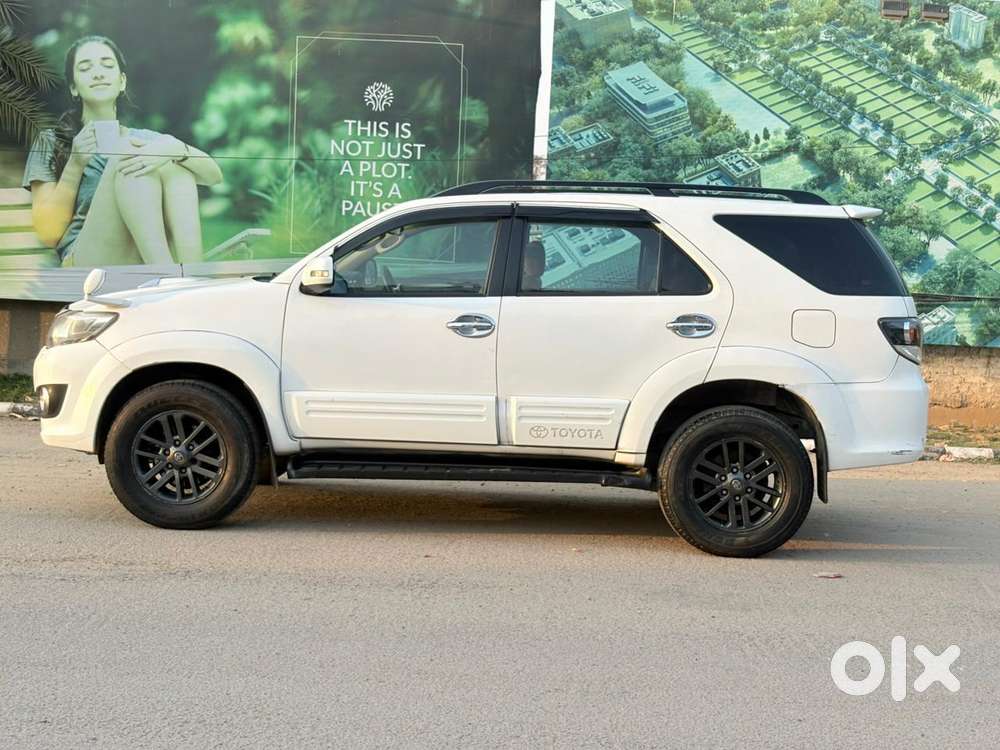 Toyota Fortuner 4x4 At, 2015, Diesel