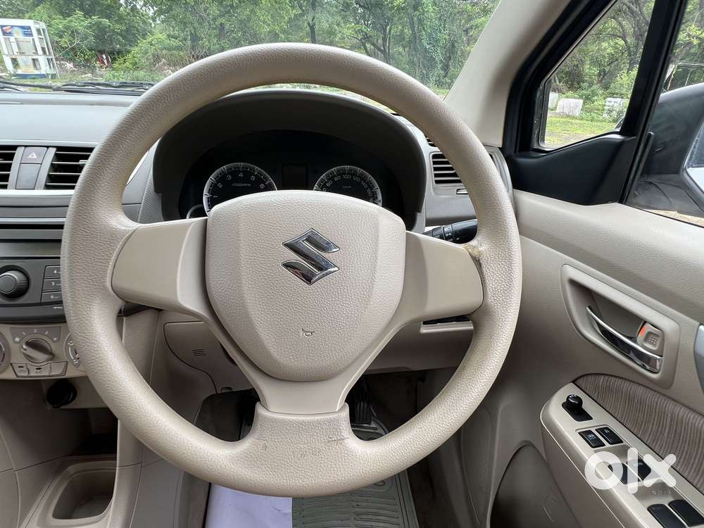 Maruti Suzuki Ertiga Vxi Abs, 2012, Petrol