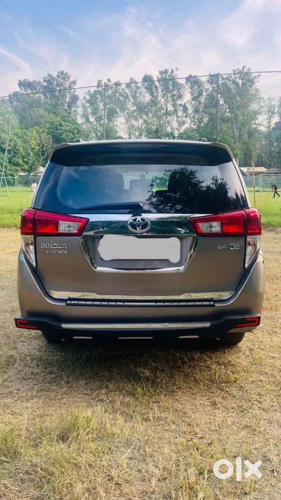 Toyota Innova Crysta 2.4 G Mt, 2021, Diesel