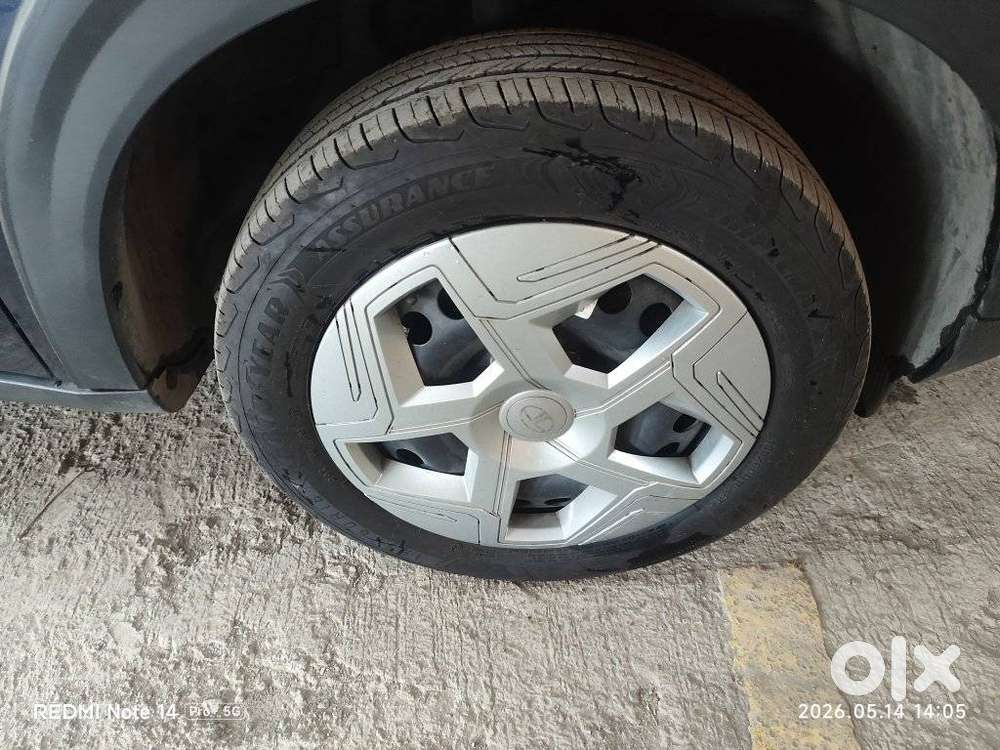 Tata Nexon Pure Plus (s) Petrol Amt, 2025, Petrol