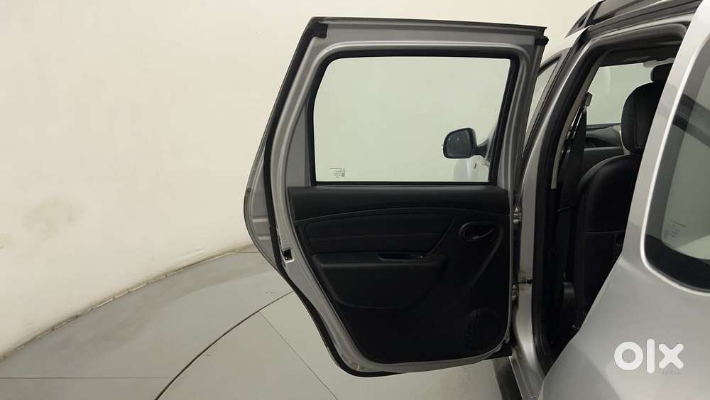 Renault Duster Petrol Rxs Cvt, 2018, Petrol