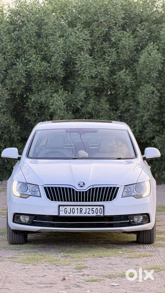 Skoda Superb 2.0 Elegance Tdi Cr At, 2015, Diesel