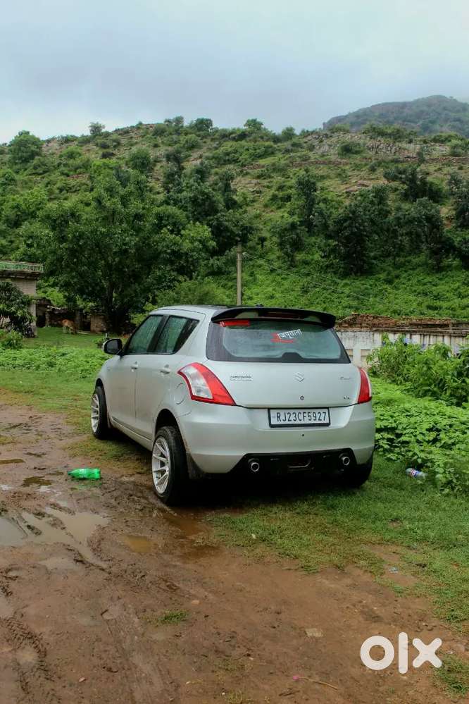 Maruti Suzuki Swift 2015