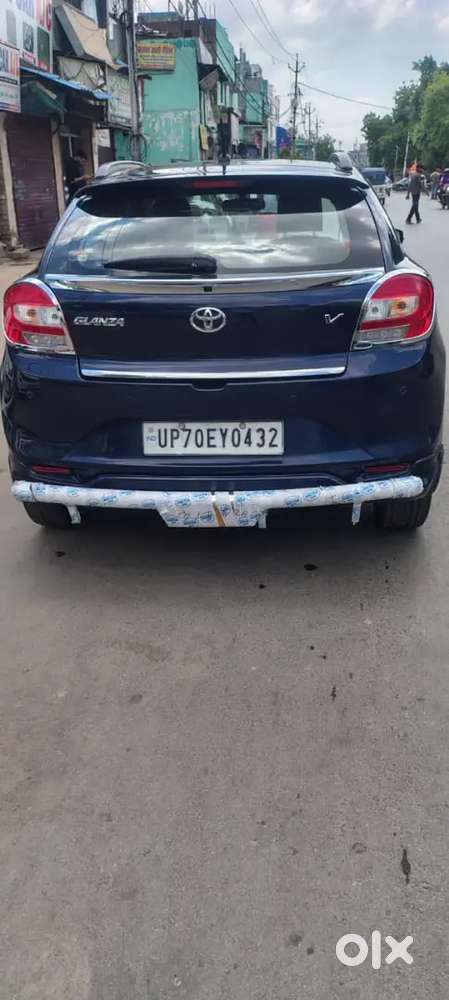 Toyota Glanza 1.2 V Top Model Push Button Start