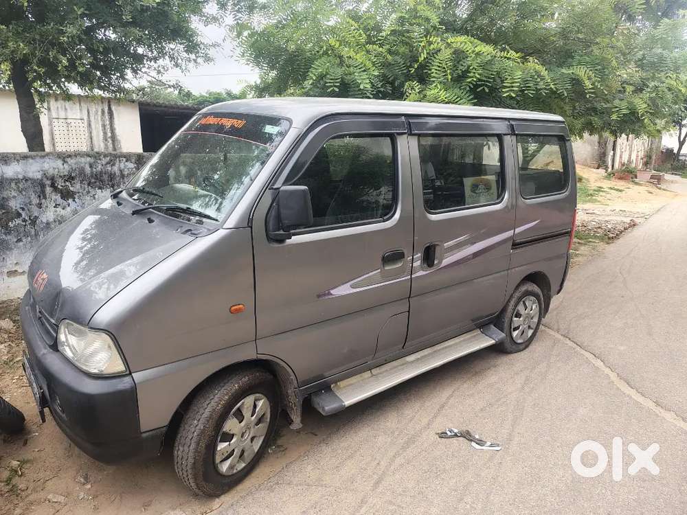 Maruti Suzuki Eeco Smiles 2018
