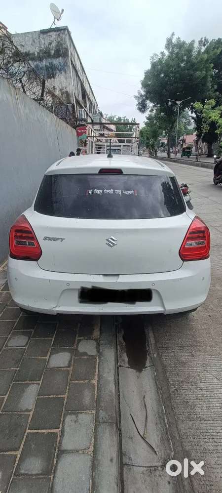 Maruti Suzuki Swift 2021