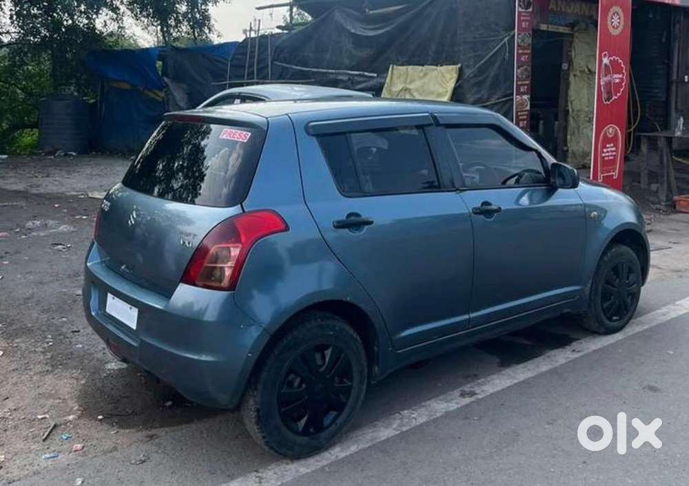 Maruti Suzuki Swift 2010