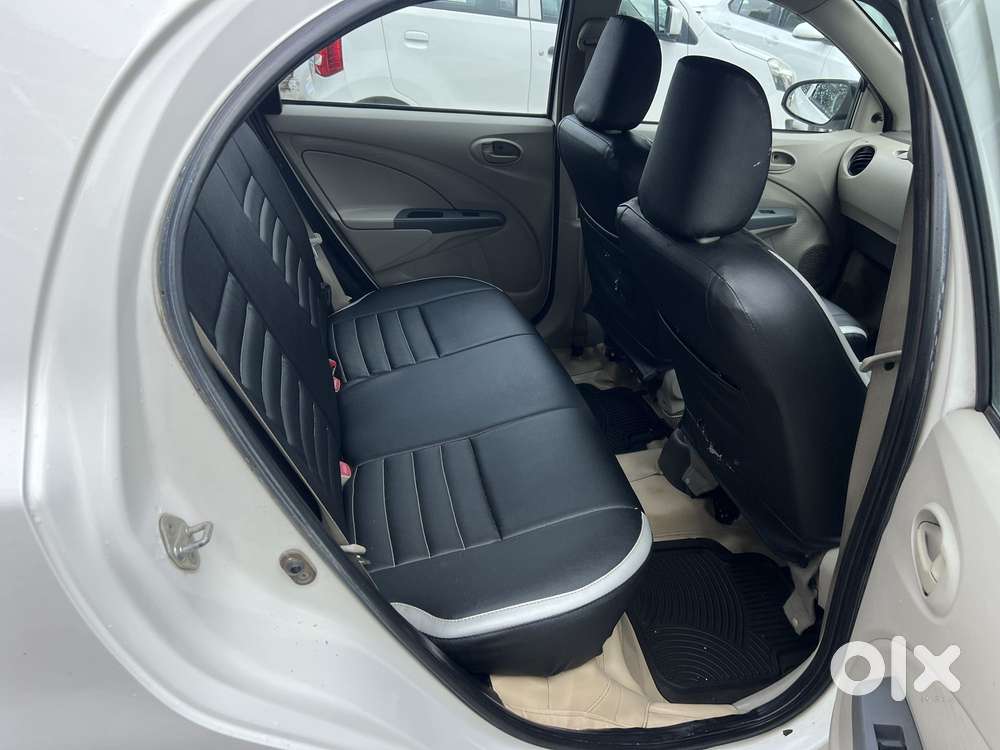 Toyota Etios Liva 1.2 G, 2016, Petrol