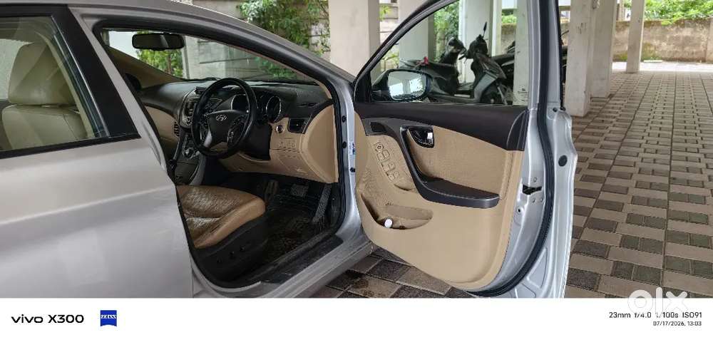 Hyundai Elantra Petrol 2014 Car