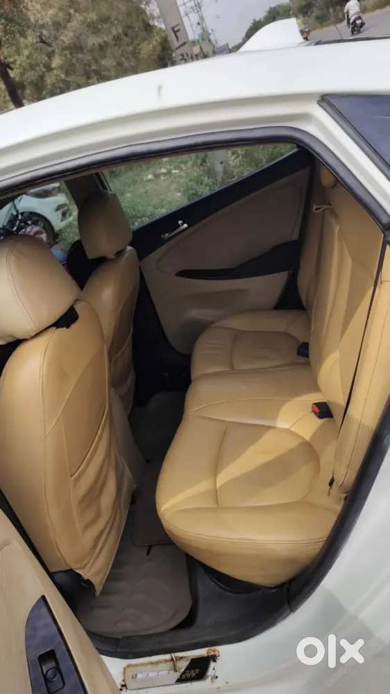 Hyundai Verna 1.6 S 2012