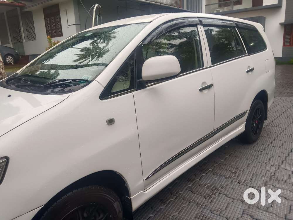Toyota Innova, 2015, Diesel