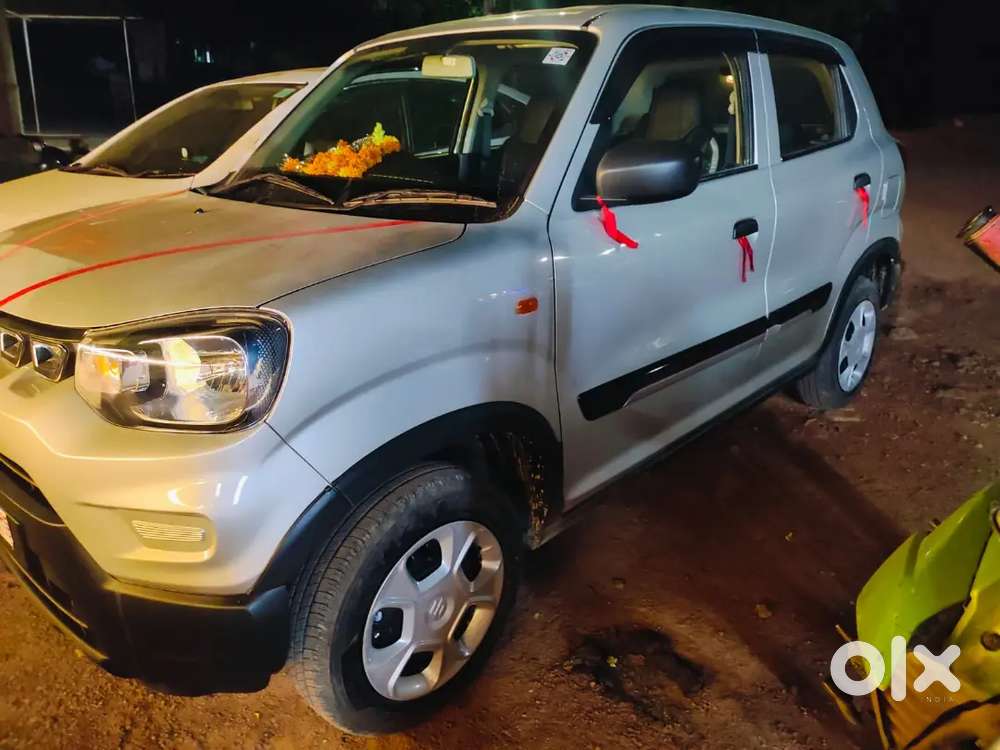 Maruti Suzuki S-presso 1.0 Vxi 2025