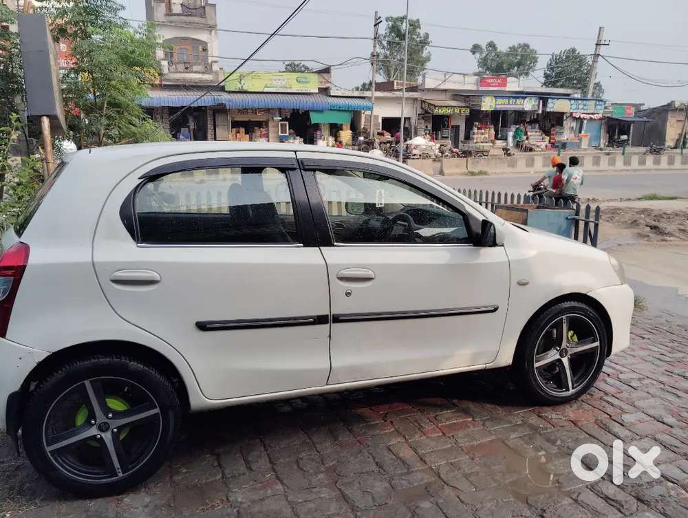 Toyota Etios Liva Diesel 2013