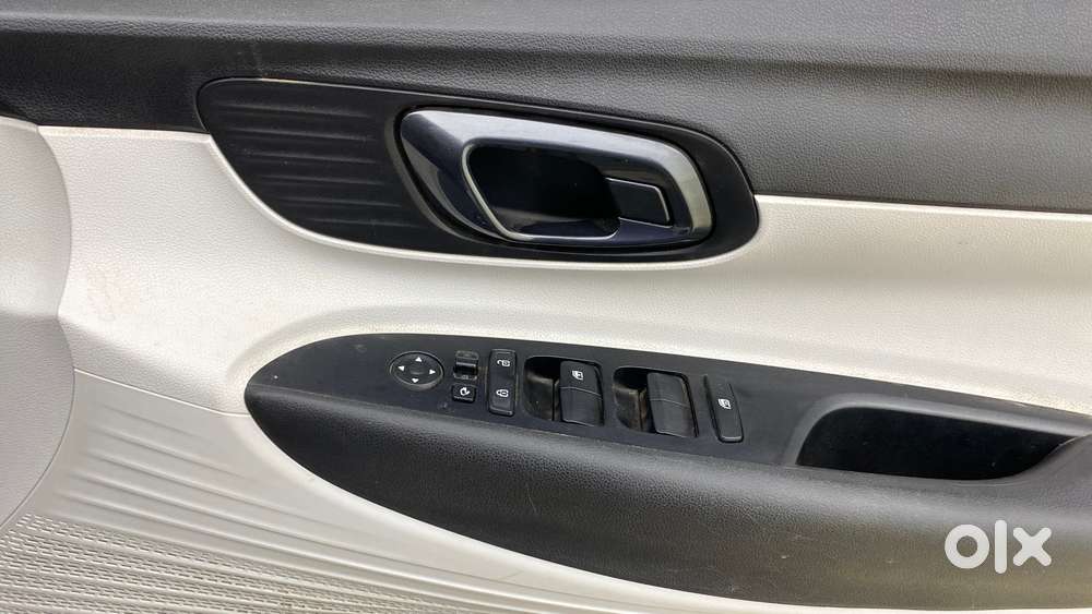 Hyundai New I20 1.2 Sportz Ivt, 2024, Petrol