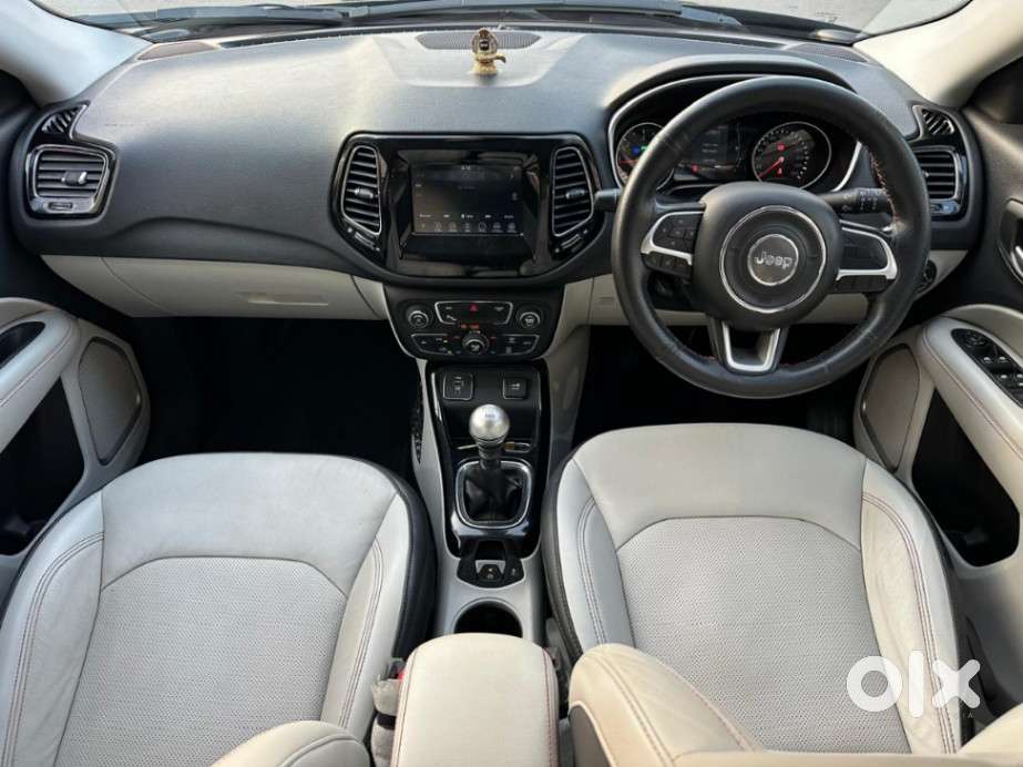Jeep Compass 2.0 Limited Option Black, 2018, Diesel
