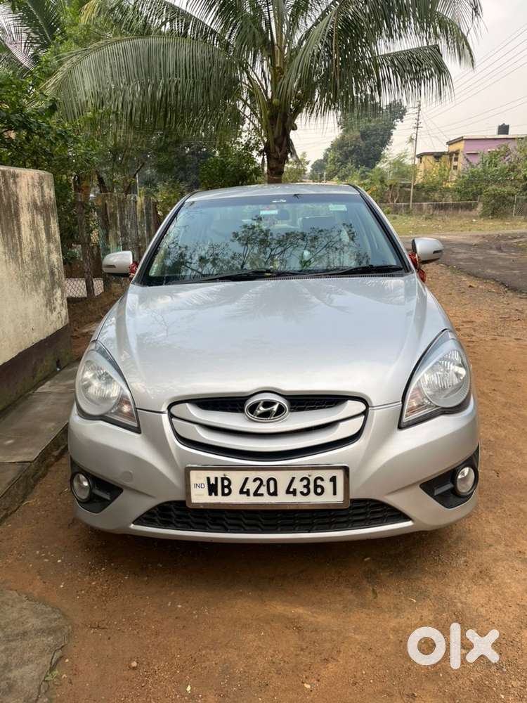 Hyundai Verna 2010 Petrol Well Maintained