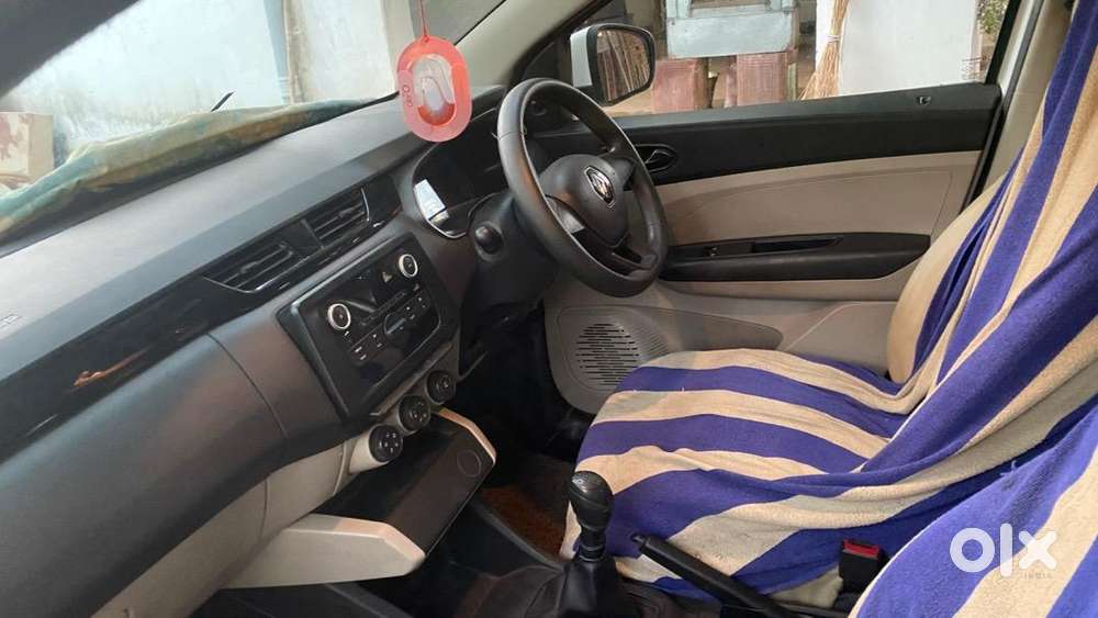 Renault Car 2021 Drive