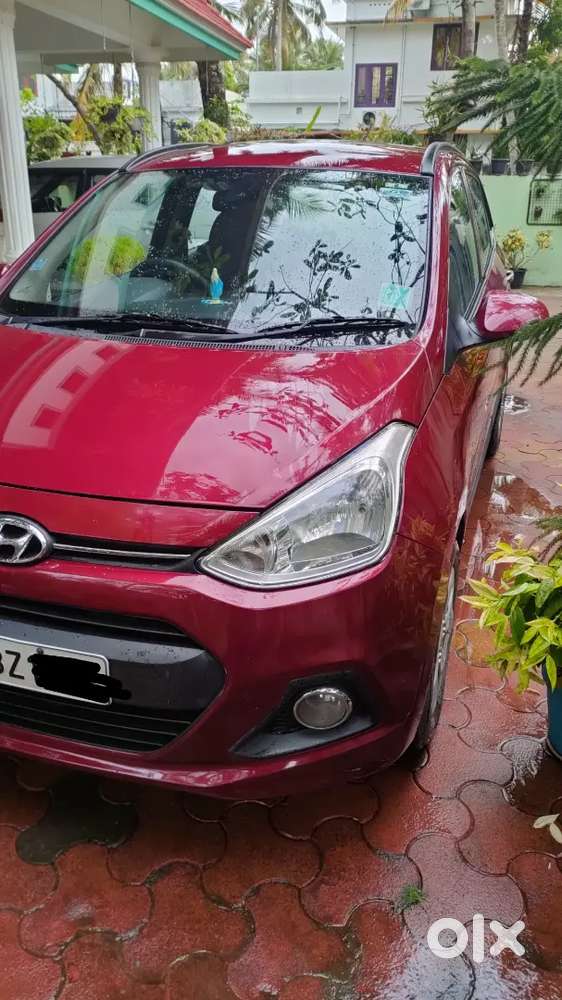 Hyundai Grand I10 Sportz 2013 Car