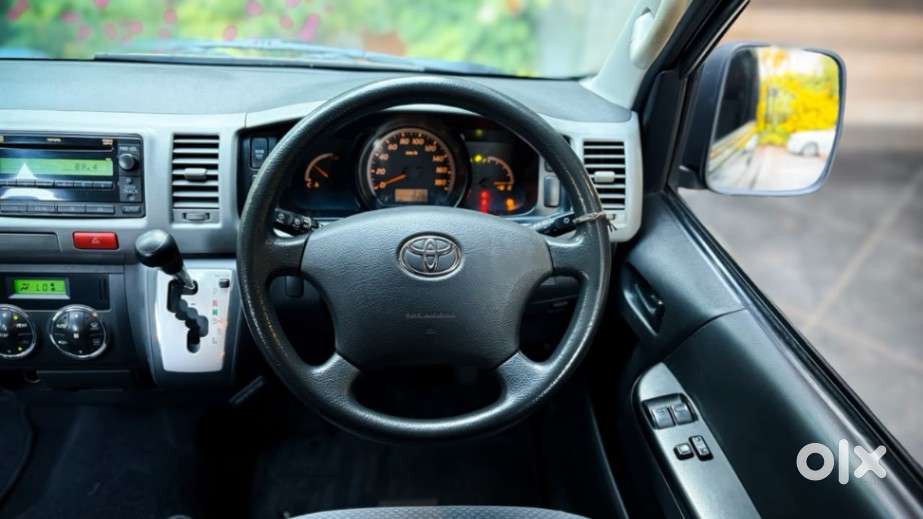 Toyota Hiace 2.8 Gl, 2012, Petrol