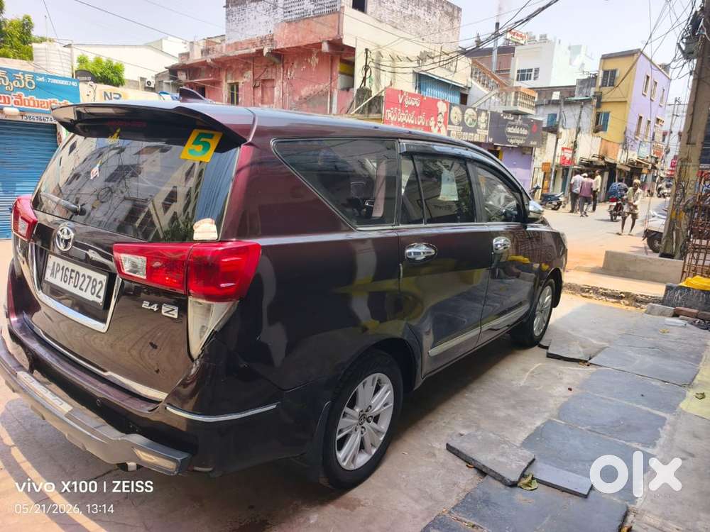 2018 Toyota Innova Crysta