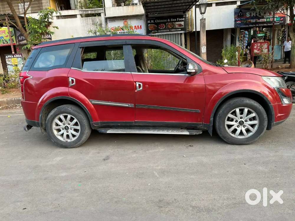 Mahindra Xuv 500 W10 2015 (red) Top Notch Condition