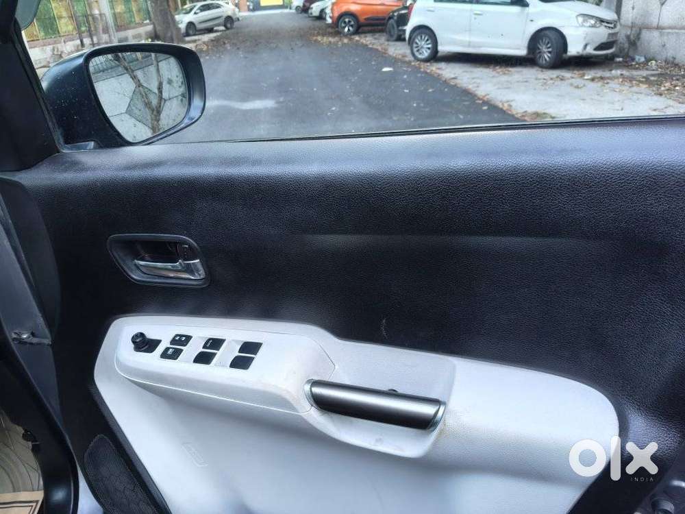 Maruti Suzuki Ignis 1.2 Alpha Mt, 2017, Cng & Hybrids