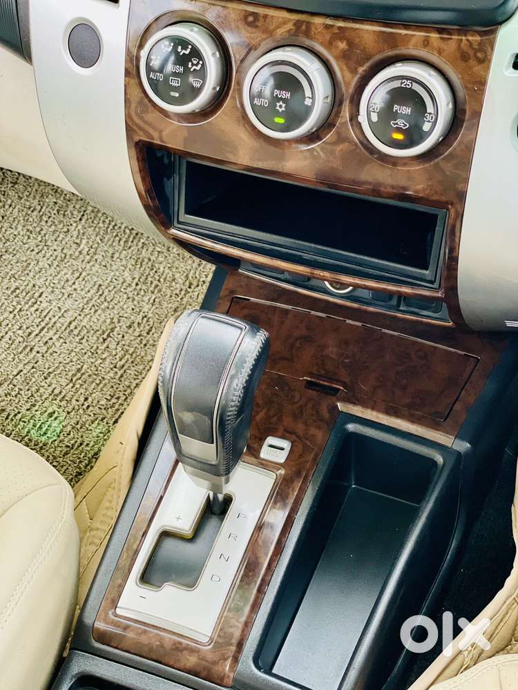 Mitsubishi Pajero Sport 4x2 Automatic, 2015, Diesel