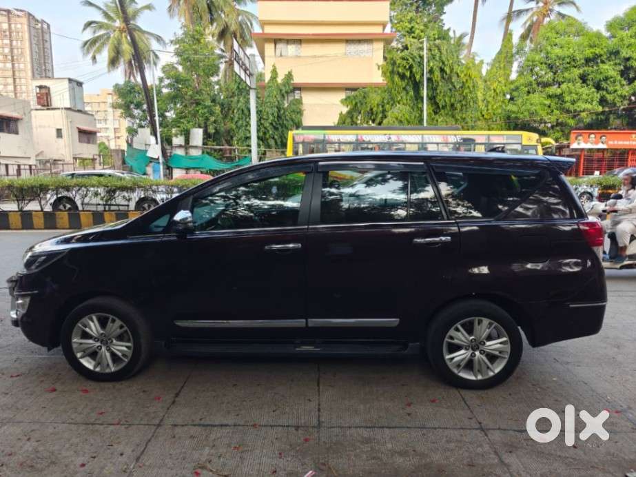 Toyota Innova Crysta 2.8z Automatic, 2018, Diesel