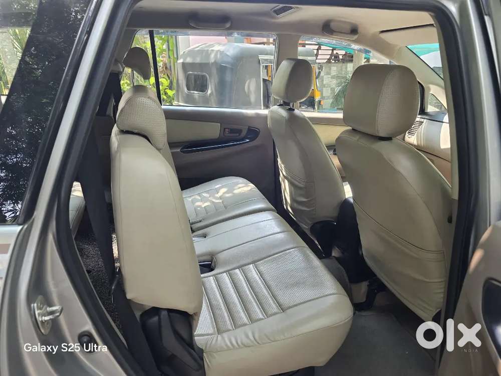 2015 Innova Orginal Kerala Reg