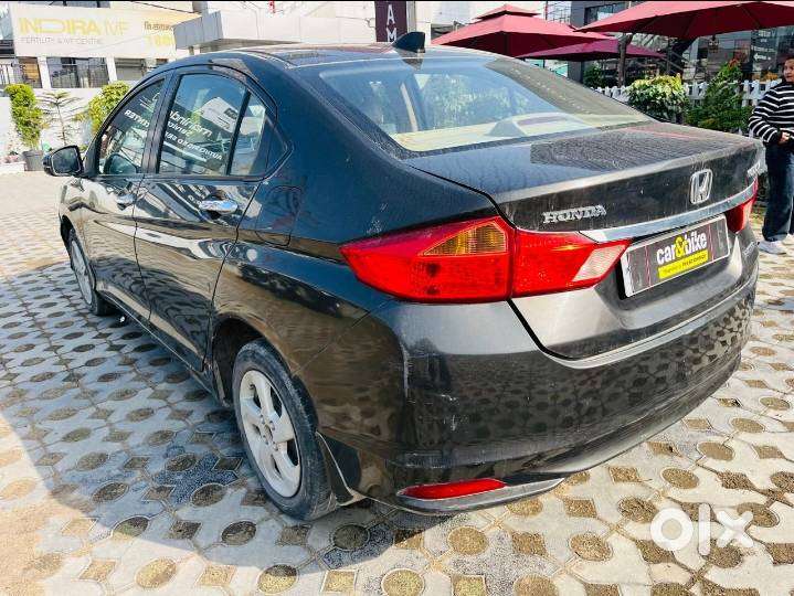 Honda City 1.5 V 4th Gen I-vtec Mt, 2016, Petrol