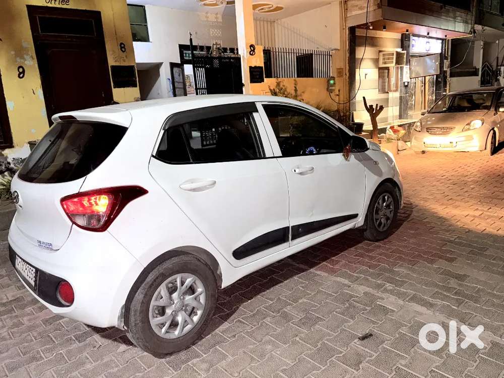 Hyundai Grand I10 2018 Petrol 38000 Km Driven