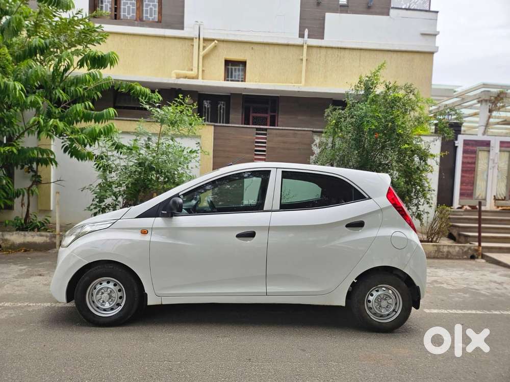 Hyundai Eon Era +, 2017, Petrol