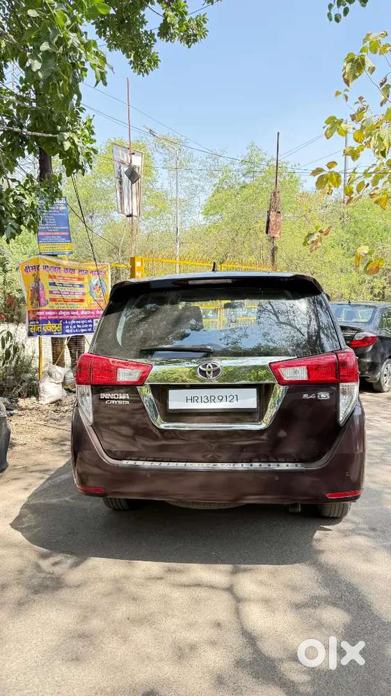 Toyota Innova Crysta 2021 Diesel Well Maintained