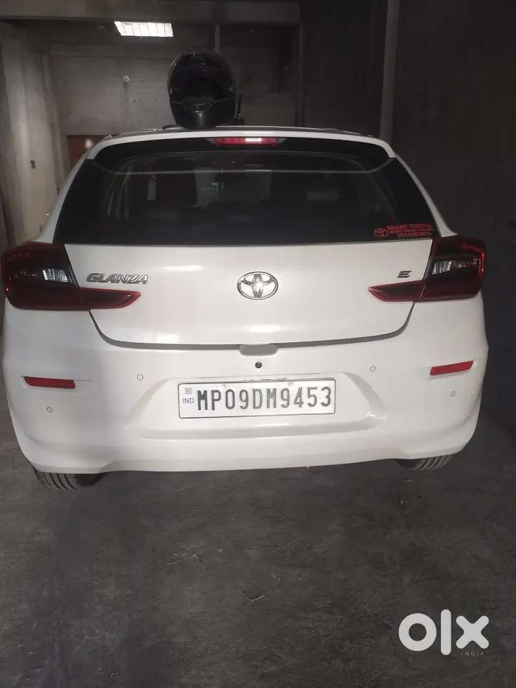 Toyota Glanza कार बेचना हे