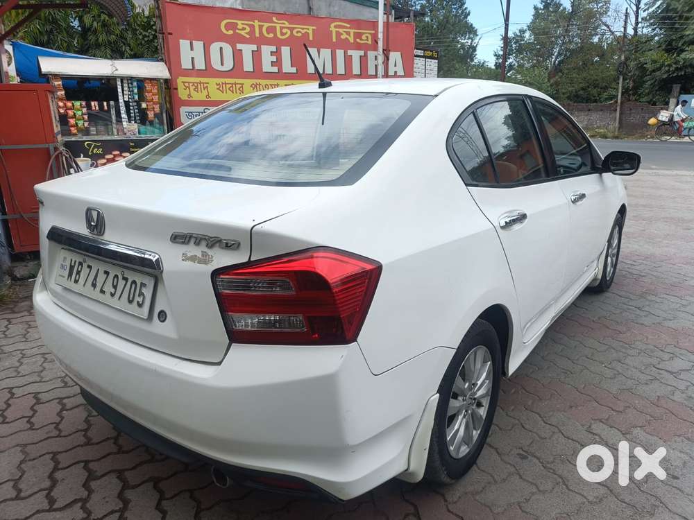 Honda City 1.5 V Mt Sunroof, 2013, Petrol