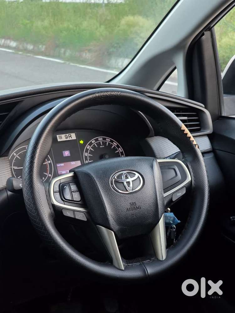Toyota Innova Crysta 2.7 Gx Limited Edition At 8 Str, 2022, Diesel