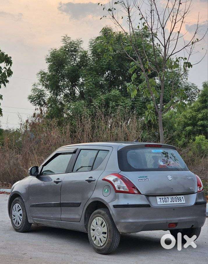Maruti Suzuki Swift 2011-2014 Vxi, 2013, Petrol