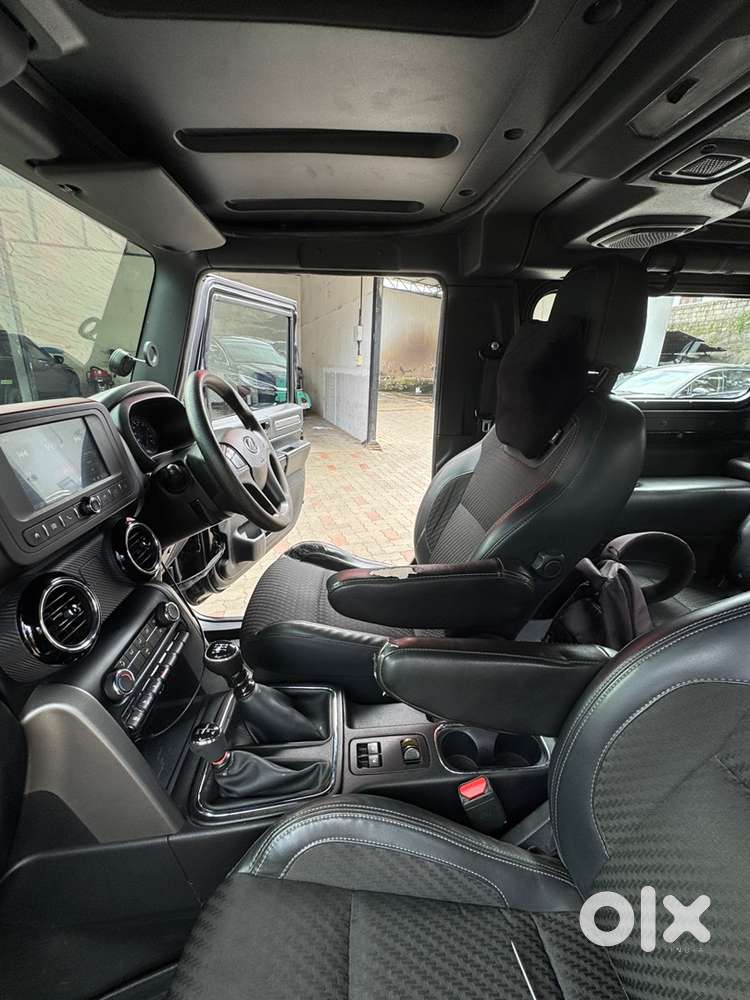 Mahindra Thar 4x4 (top Variant)