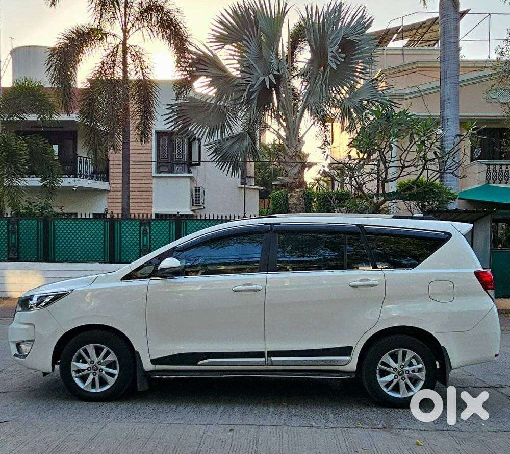 Toyota Innova Crysta 2.4 G Mt, 2019, Diesel