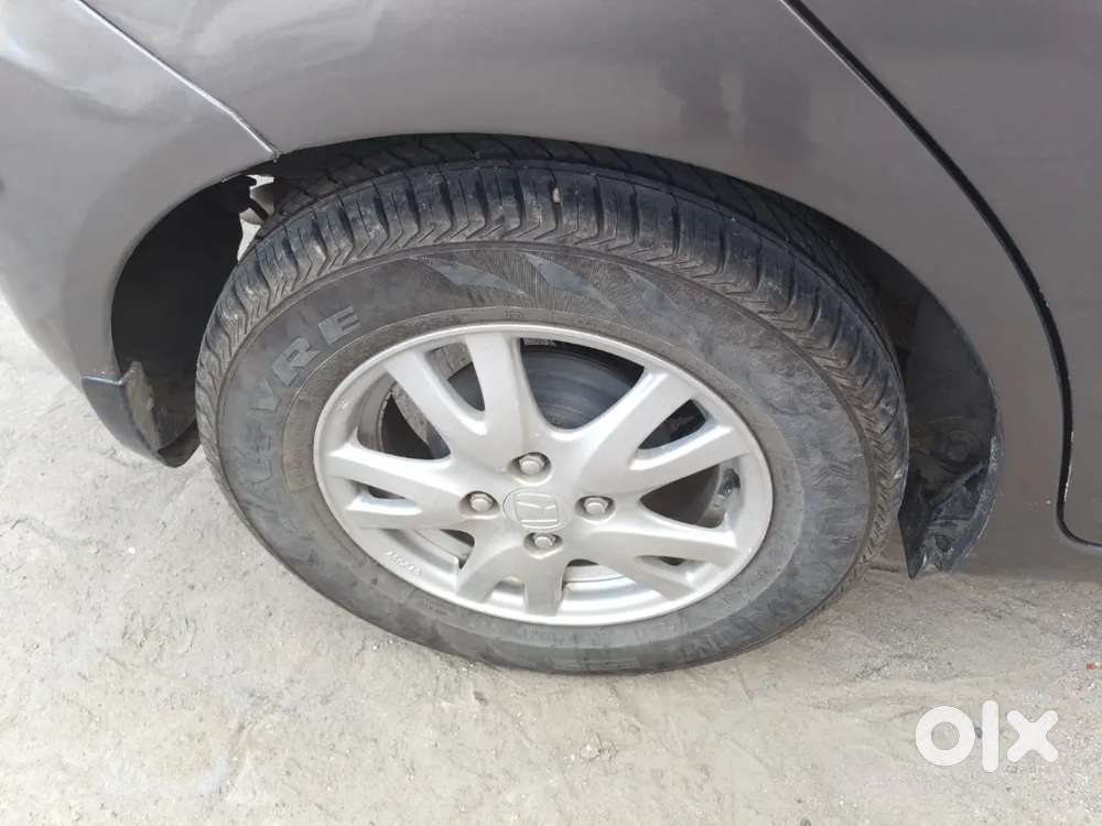 Honda Brio Vx Mt 2015